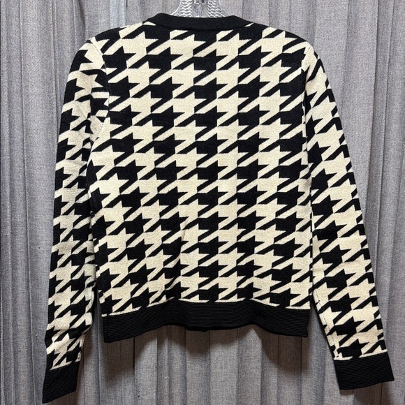 ICON Black and Cream Houndstooth Sweater - Picture 6 of 6